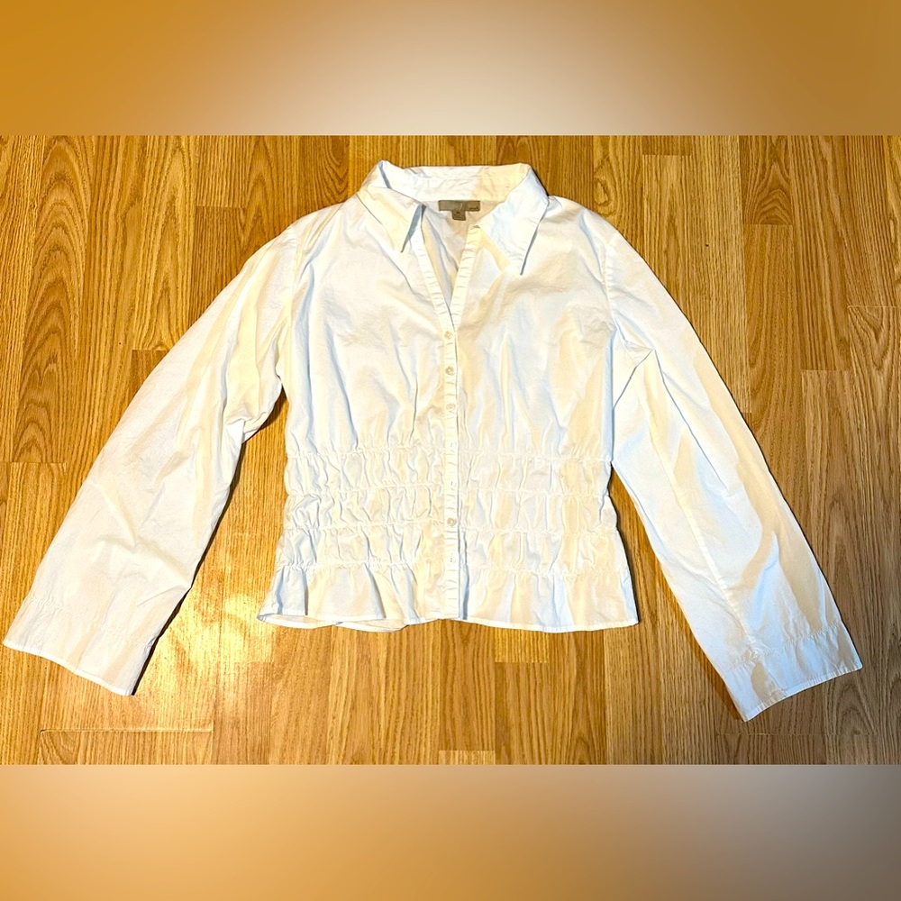 oneA White Button-down Shirt w/ Frill mid to hem design & Frill Cuffs - Size XL